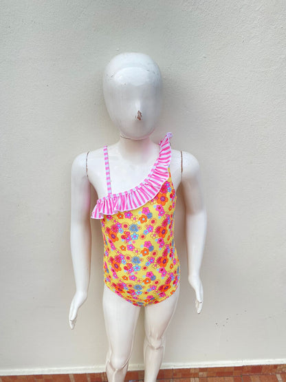 Traje de baño/ biquini Con flores y rayas de color amarrillo, blanco, rosado, anaranjado y azul.