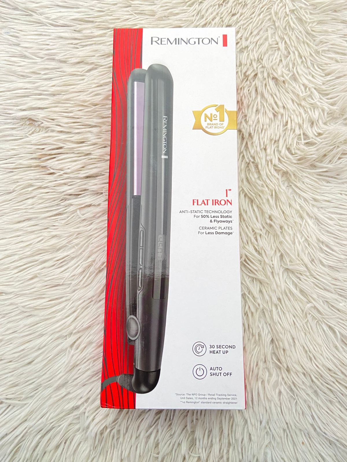 Plancha REMINGTON original Tecnología Anti-Static — 50% menos estática
✨ Placas cerámicas — menor daño y un acabado más brillante
✨ Calienta en solo 30 segundos
✨ Auto apagado para mayor seguridad
✨ Marca #1 en planchas