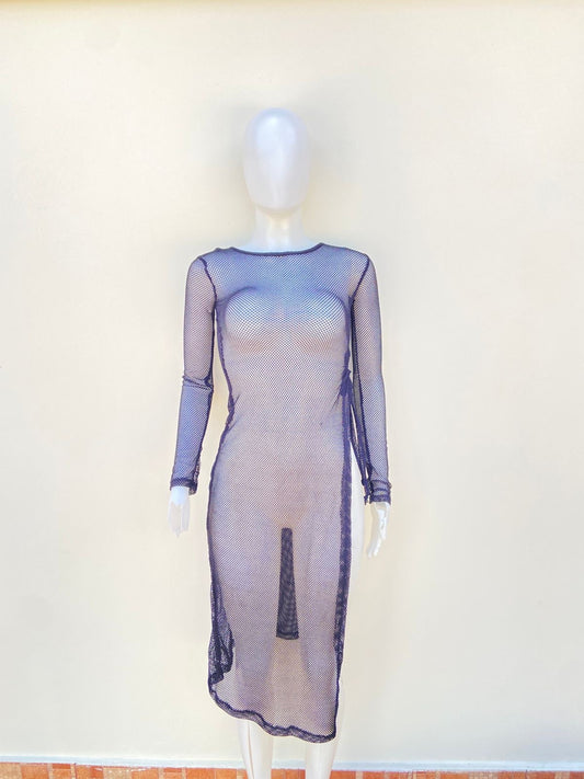 Vestido/ Cover Up, negro estilo malla y abierto en la parte lateral, largo.