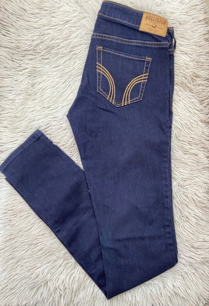 Pantalón Jean Hollister original azul oscuro liso, SÚPER SKINNY, Low rise.