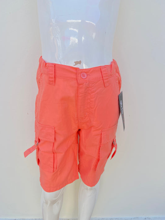 Bermuda Girls original, color naranja salmón ( coral) con bolsillo en los lados.