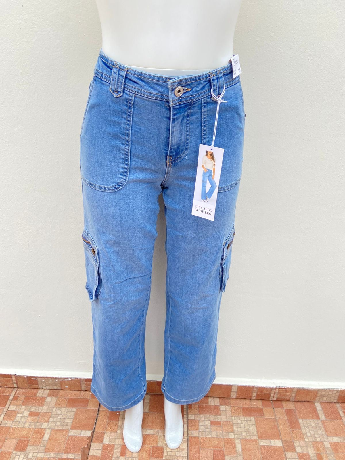 Pantalón Jean RE GENERATION original azul claro, estilo cargo.