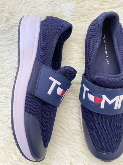 Tenis/ Alpargatas Tommy Hilfiger original, azul marino con letras         T❤️MMY en blanco.