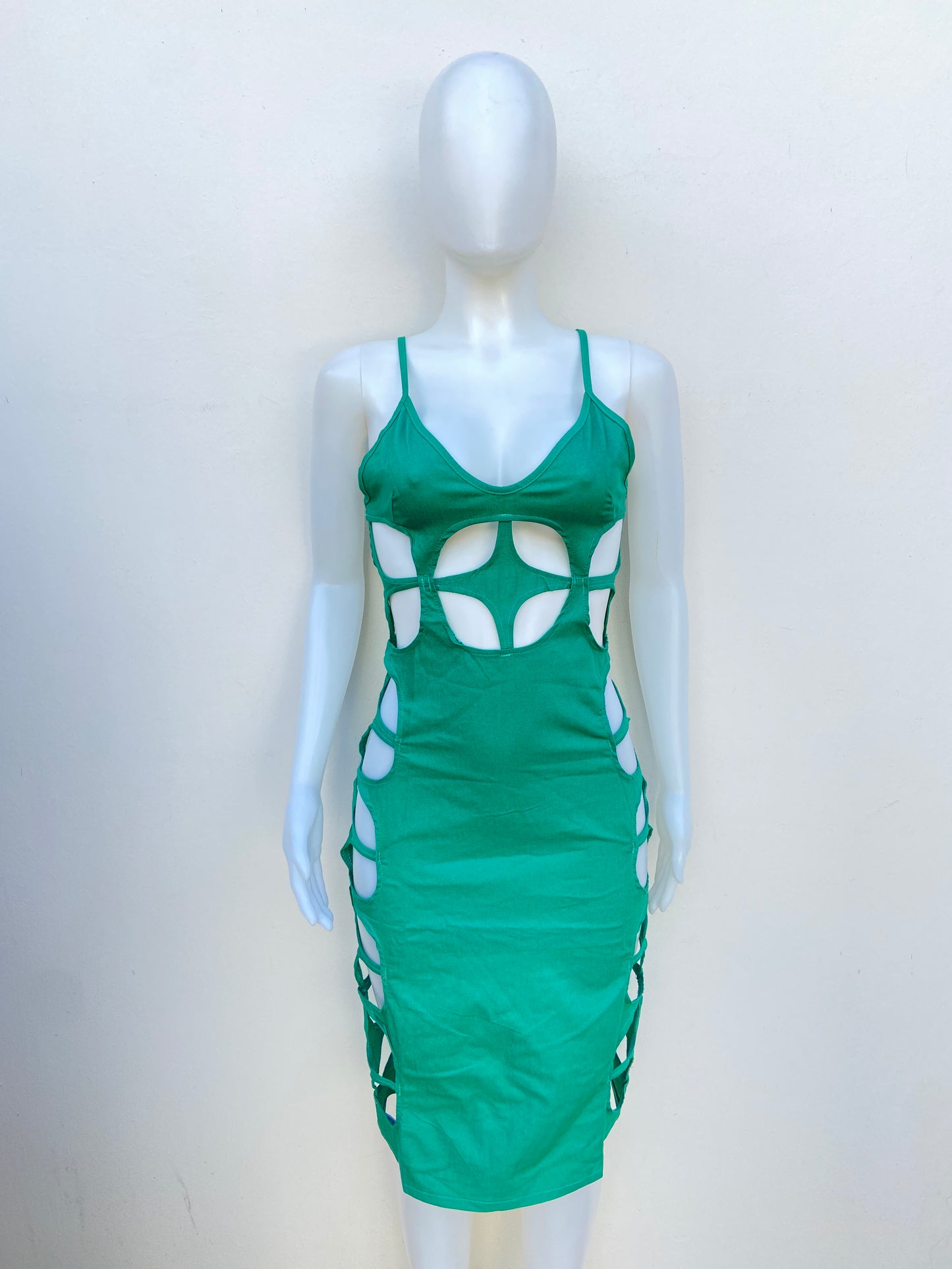 Vestido HALFHEART original verde con abiertos en los lados.