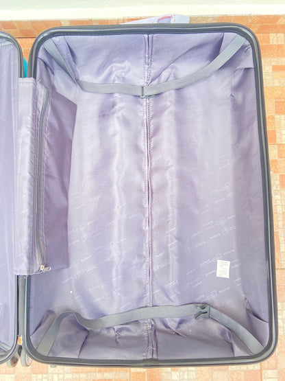 Maleta ROCKLAND original, azul claro lisa, GRANDE. Material ABS resistente al agua.  Asa telescópica ajustable