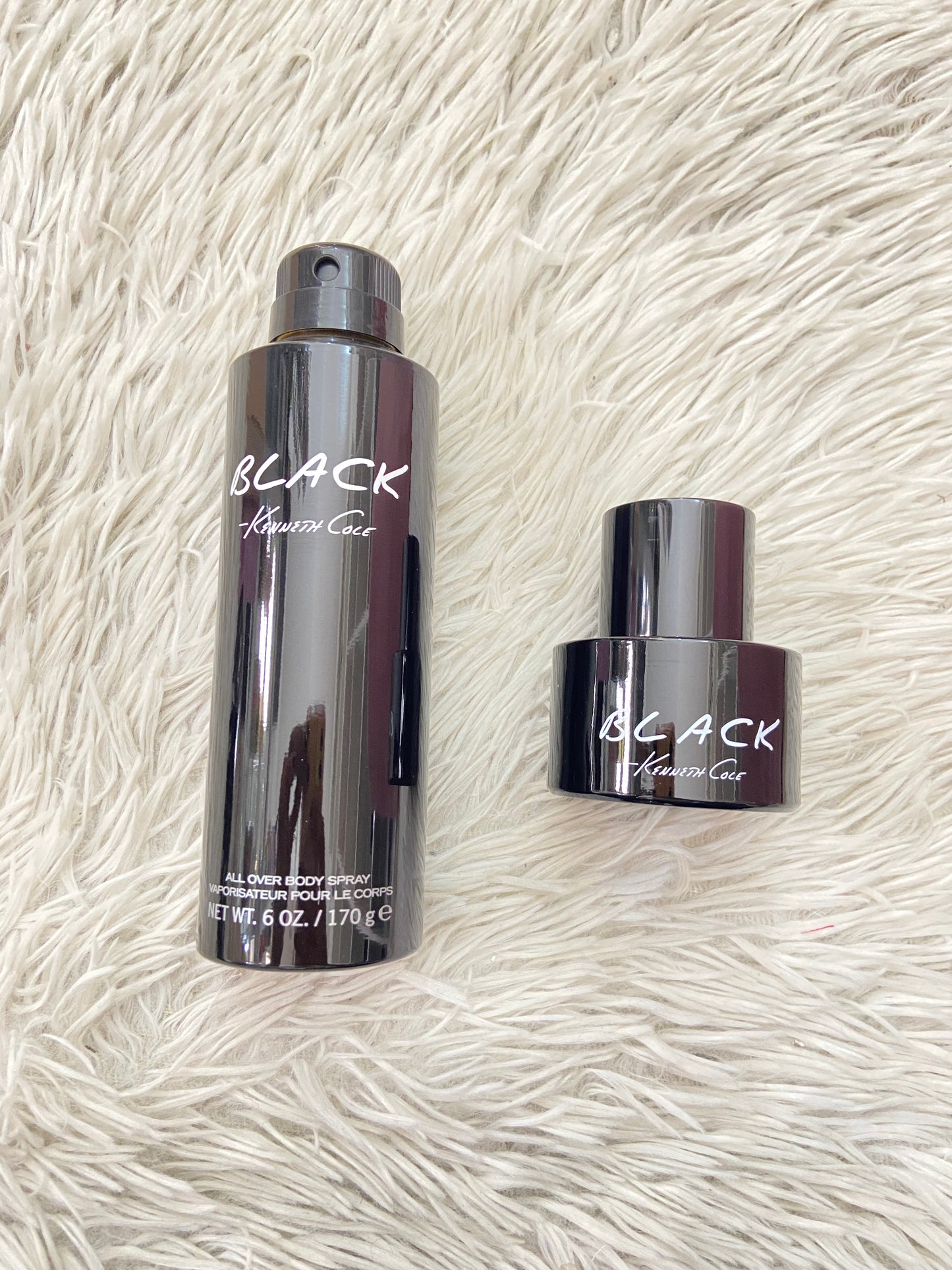 Set Kenneth Cole Black original, de desodorante y perfume.