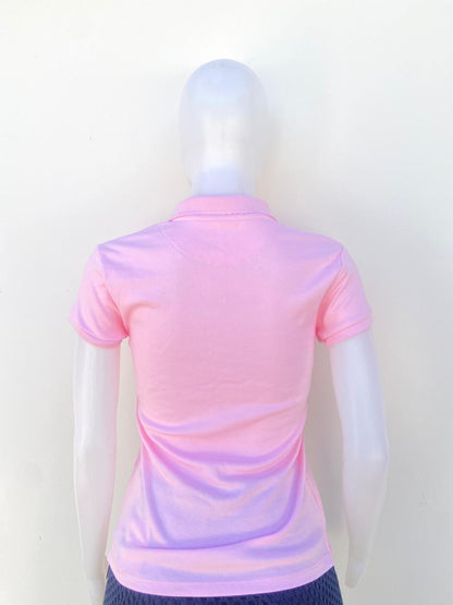 Polocher Nautica Original en color rosado entero y botones al frente en color rosado.