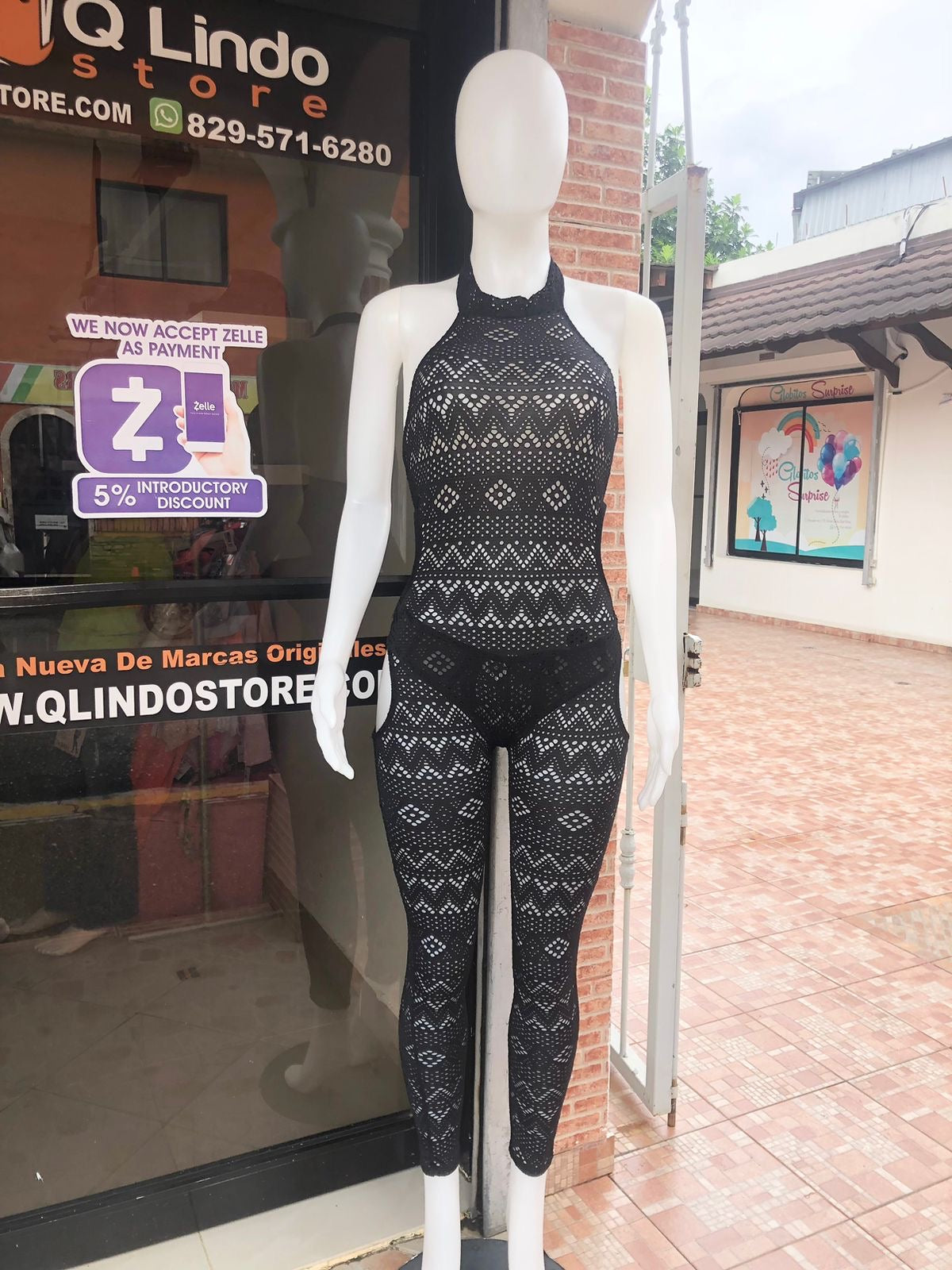 Enterizo Fashion Nova Original, largo negro tipo malla con abierto en los lados