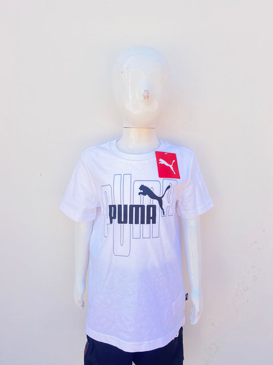 T-shirt Puma original blanco con letras PUMA en negro y logotipo de la marca.