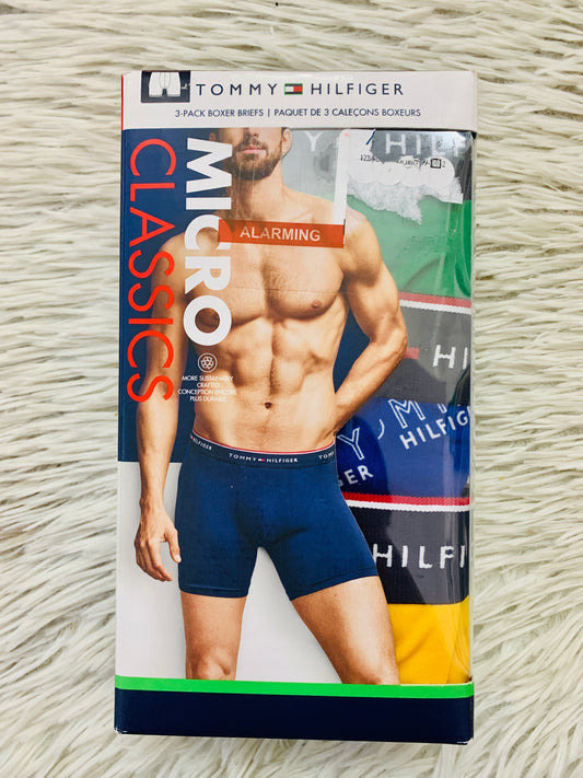 Boxer Tommy Hilfiger Original, Paquete de 3 en color verde, azul y Amarillo.