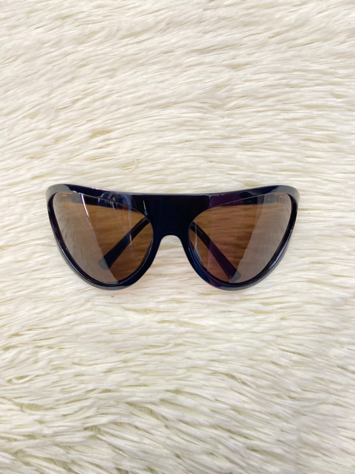 Lentes, marrones con micas en color  marrón claro, ovalados grandes.