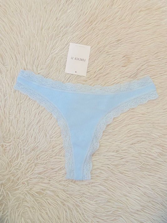 Panti Forever 21 original azul claro, BABY BLUE, con encaje, tanga.