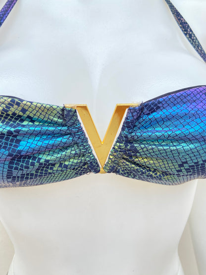 Biquini MERMAID SWIMMEAR original azul marino con destellos en color verde y estampado de animal print más placa V en dorado, 2 piezas.