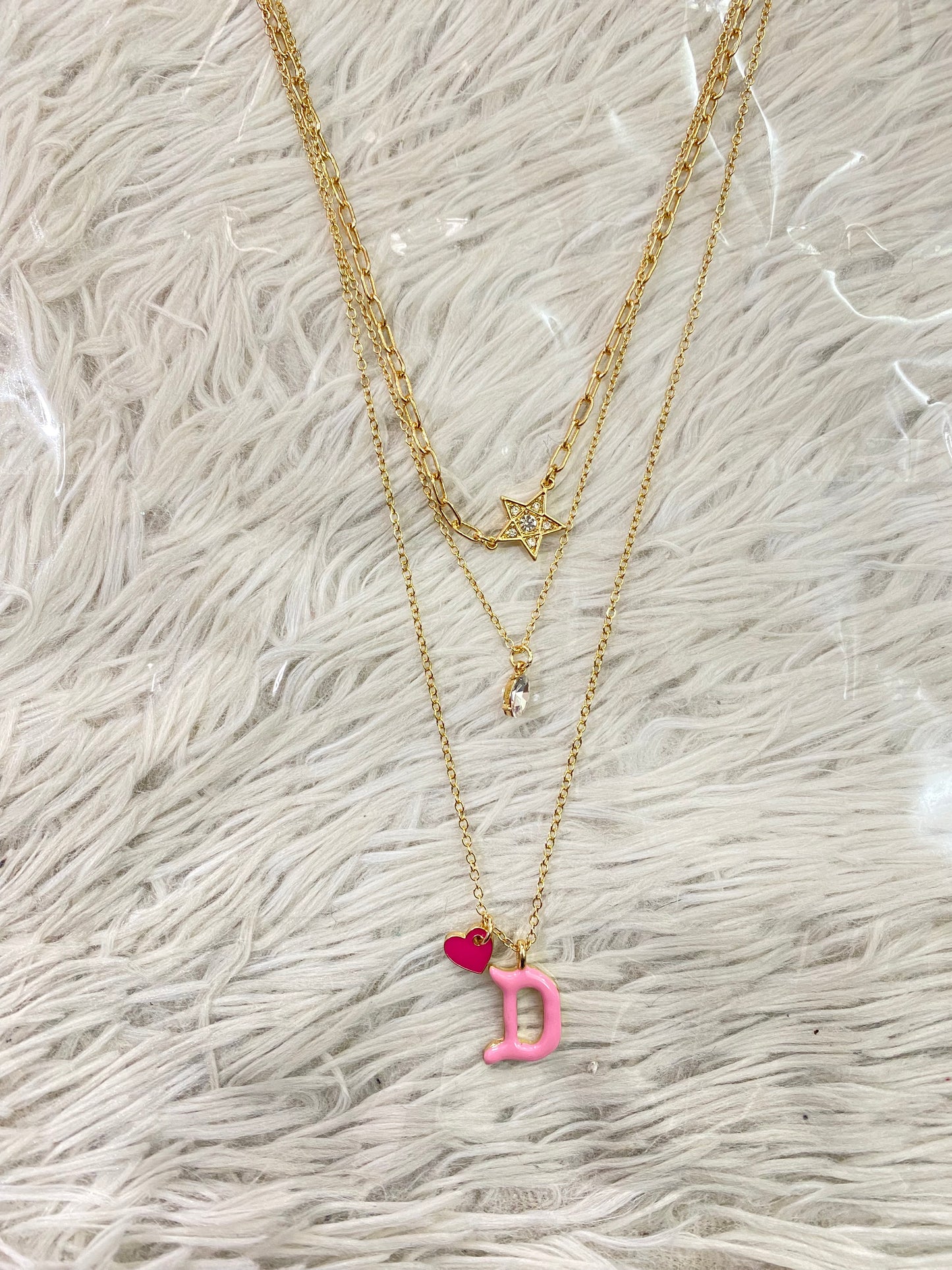 Cadena Forever 21 original, de 3 piezas, con la inicial de tu nombre en rosado, con estrella y corazón. Letras de I O C N T E D B y K disponibles