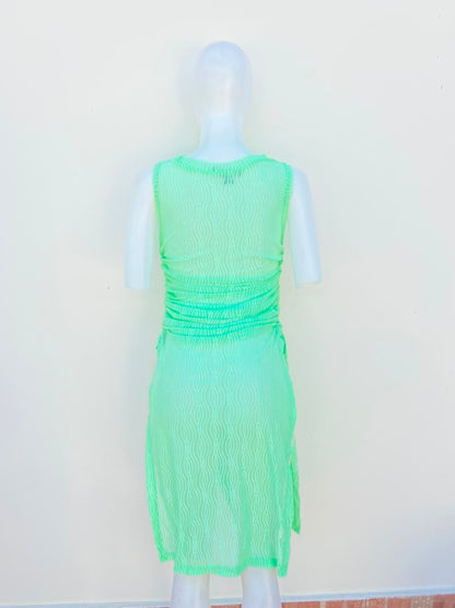 Vestido/ cover up LOVE original, color verde claro, transparente, con lazos ajustables y abiertos en las piernas.