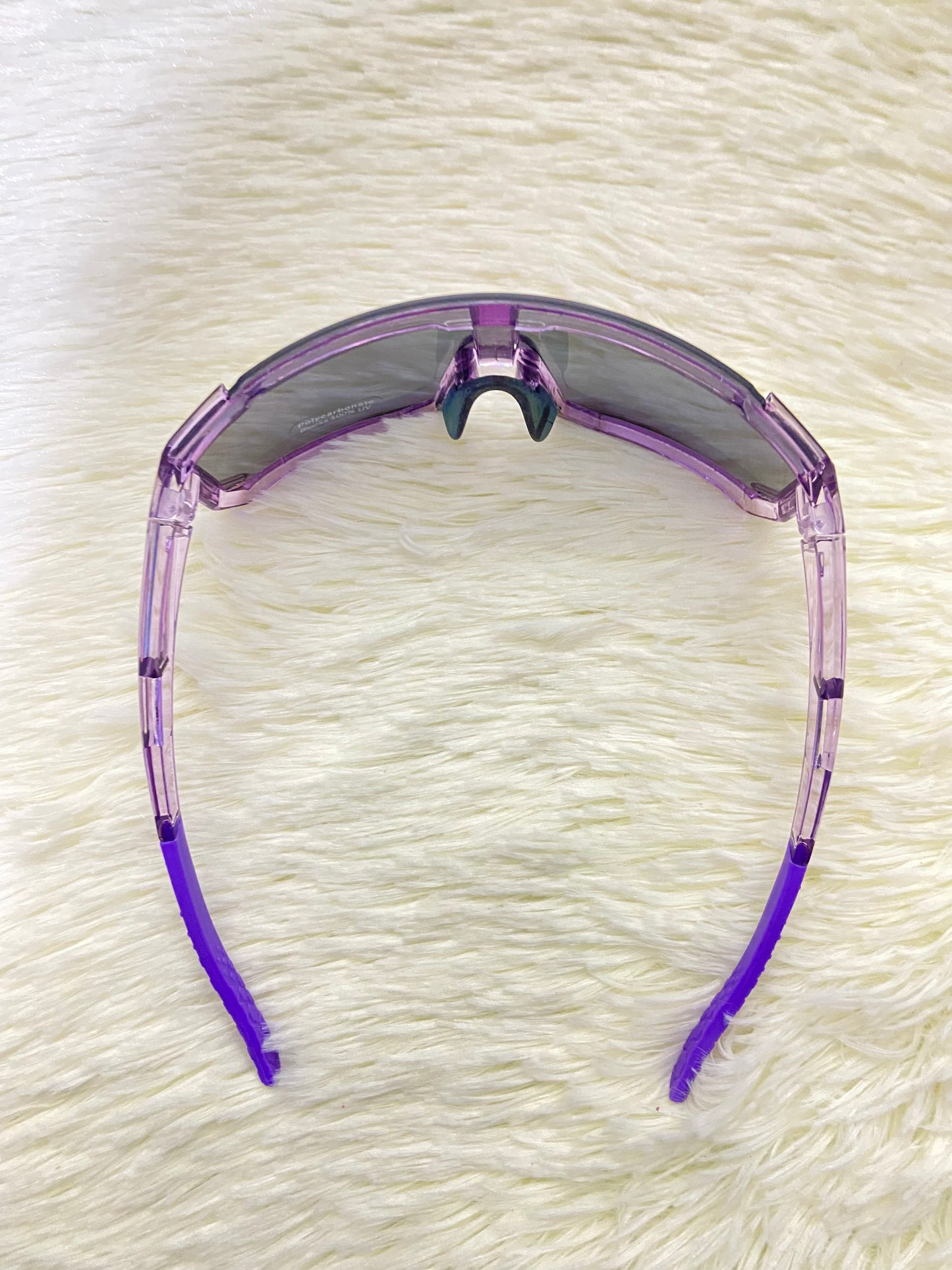 Lentes, morados con micas que cambian de color a verde, 100 % protección UV.