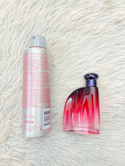 Set NAUTICA RED original, con desodorante y perfume en color rojo y plateado.