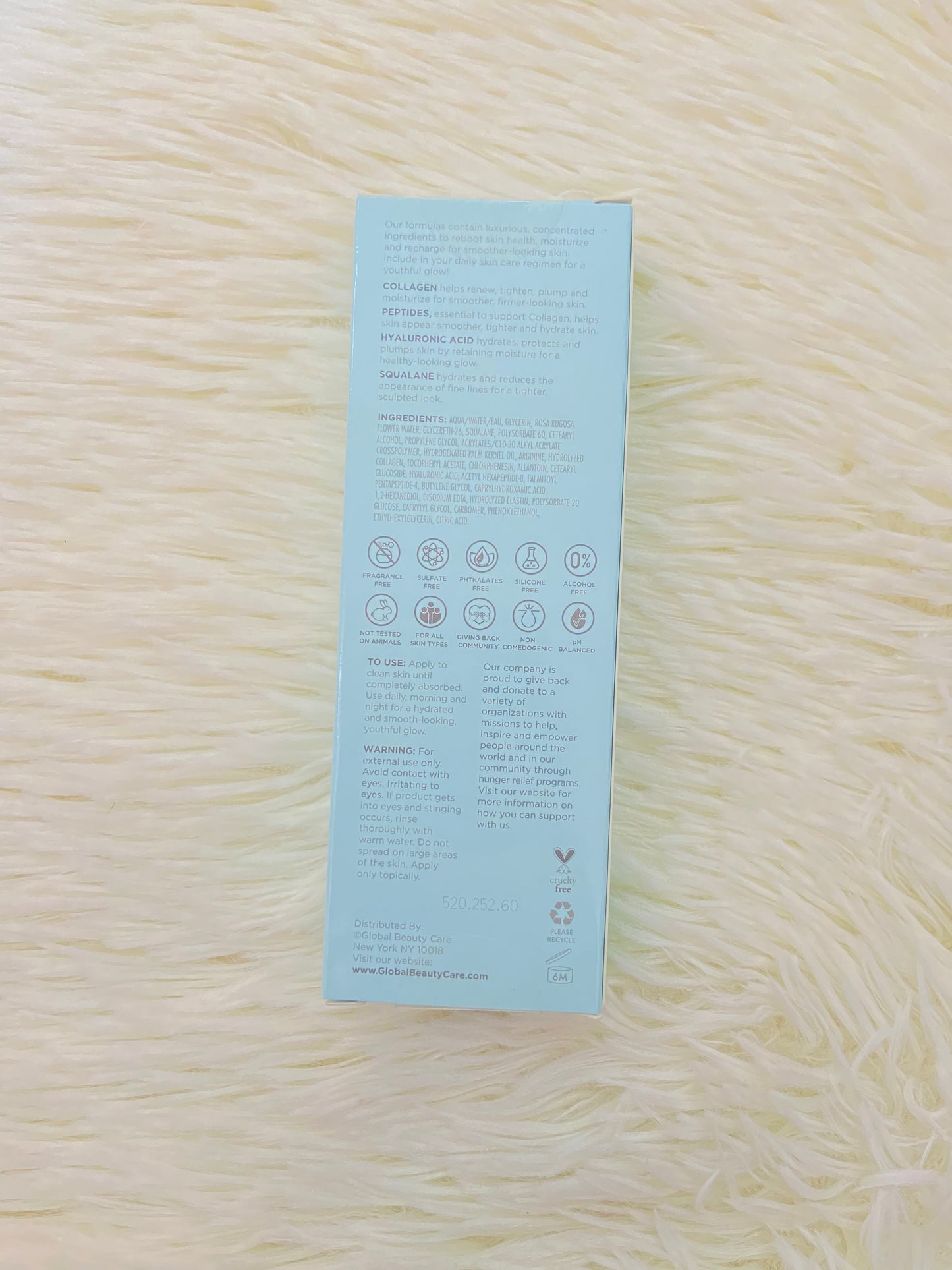 Crema para contornos de ojos GLOBAL BEAUTY CARE original, azul, con ácido hialurónico, escualano, péptidos y colágeno, sirve para las líneas de expresión y brindar una buena hidratación.