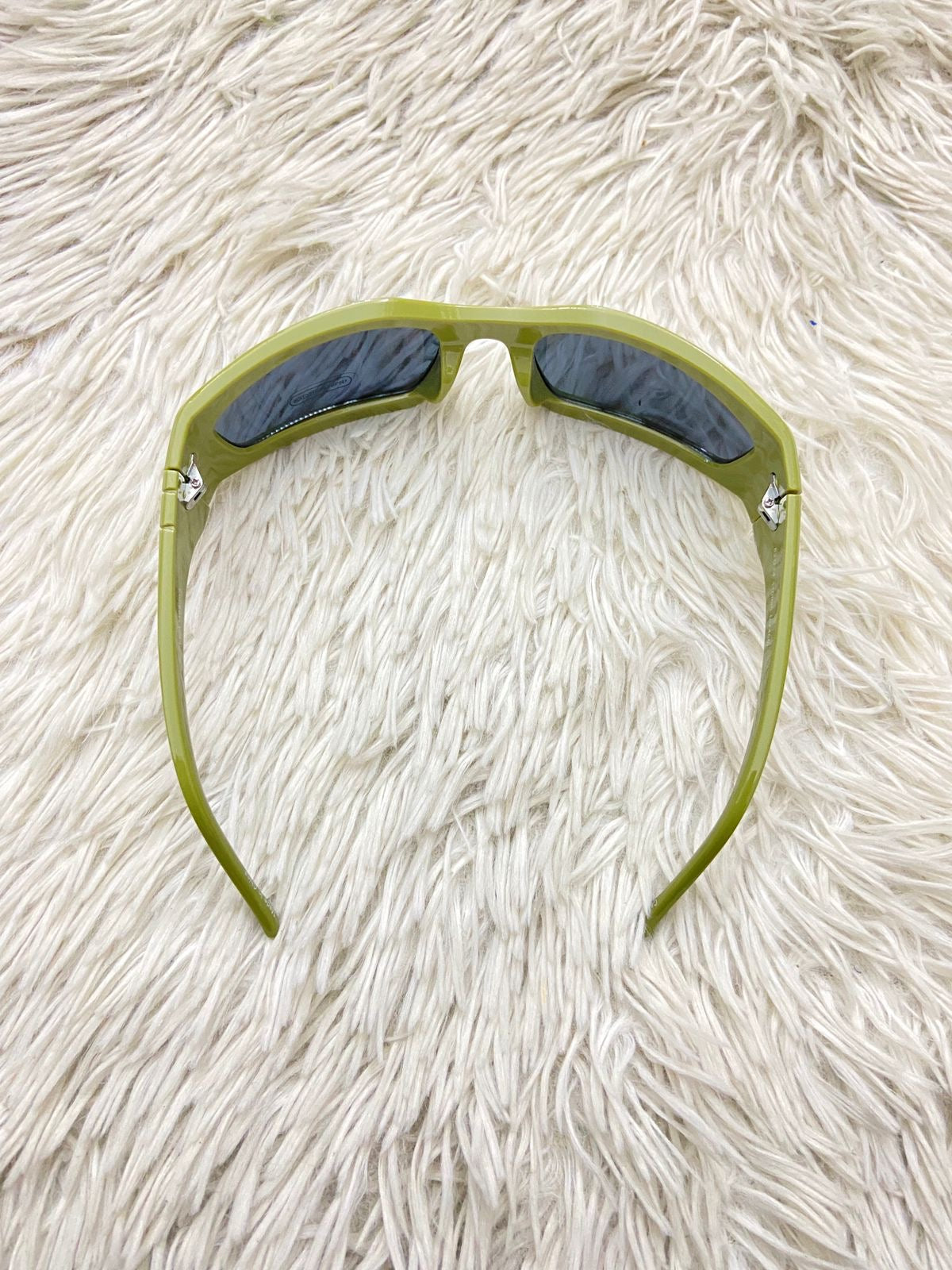 Lentes Fashion Nova original, verde con micas negras.