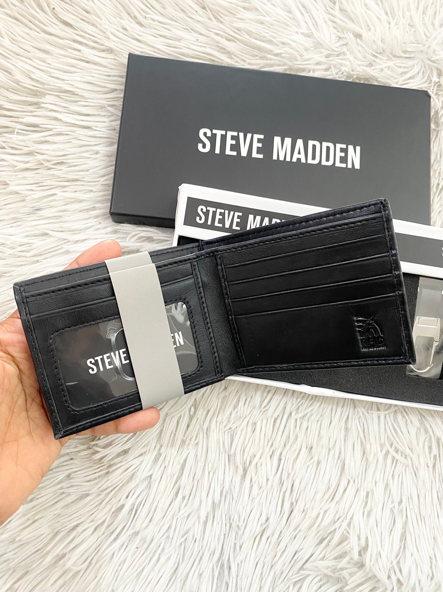 Billetera set con llavero STEVE MADDEN original, negra