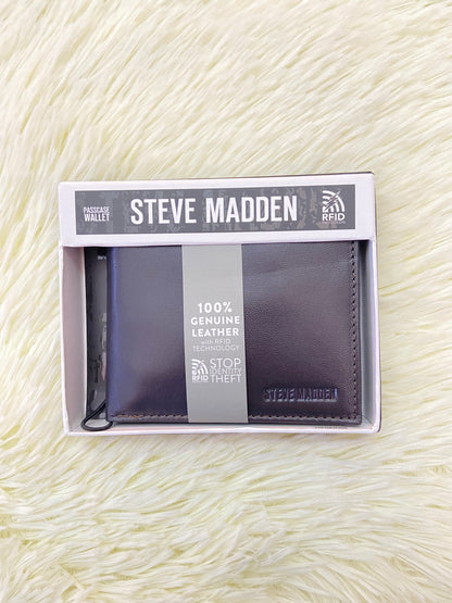 Billetera STEVE MADDEN original, color marron, varios compartimentos y protección RFID (protección contra robos electrónicos)