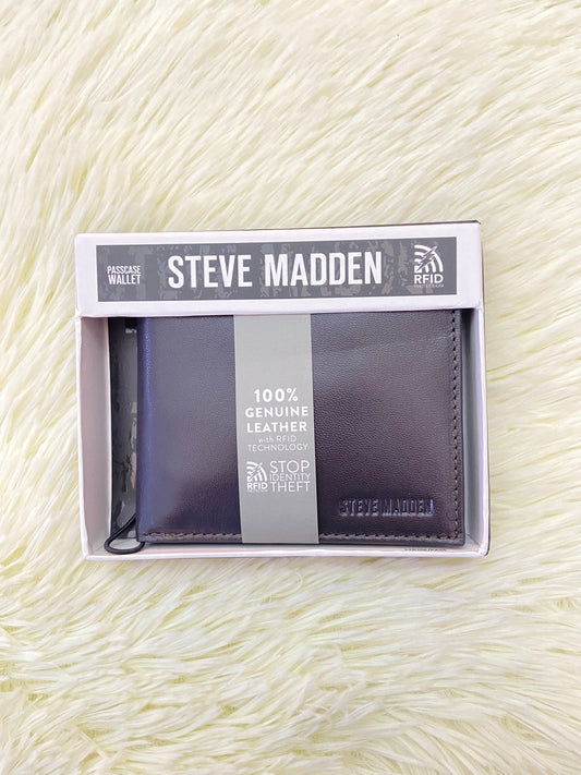 Billetera STEVE MADDEN original, color marron, varios compartimentos y protección RFID (protección contra robos electrónicos)