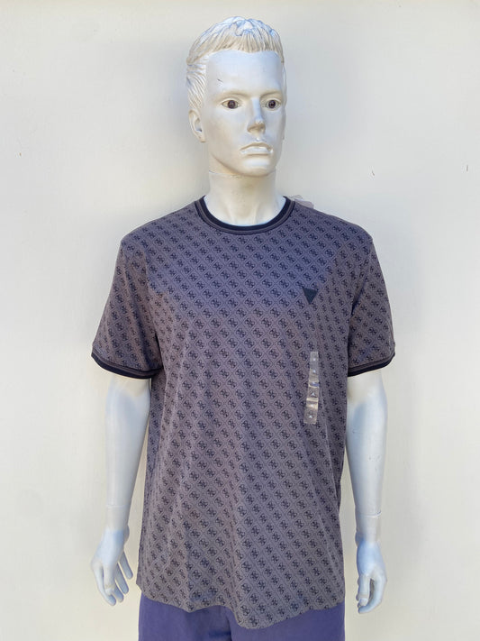 T-shirt GUESS original, negro/ gris con estampado de la marca en color negro y placa GUESS en color negro.
