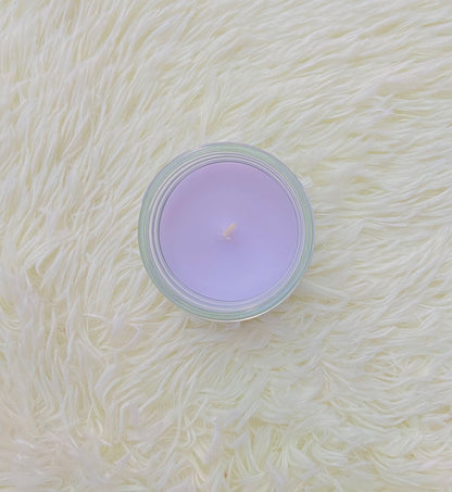 Vela aromática SIGNATURE original, olor lavanda.