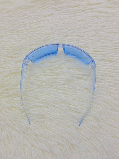 Lentes, azul claro ( transparente) con protección UV 400.