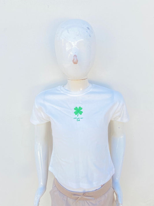 t-shirt/Crop top ZARA Original en color blanco con trébol de cuatro hojas y letra CREATE YOUR OWN LUCK