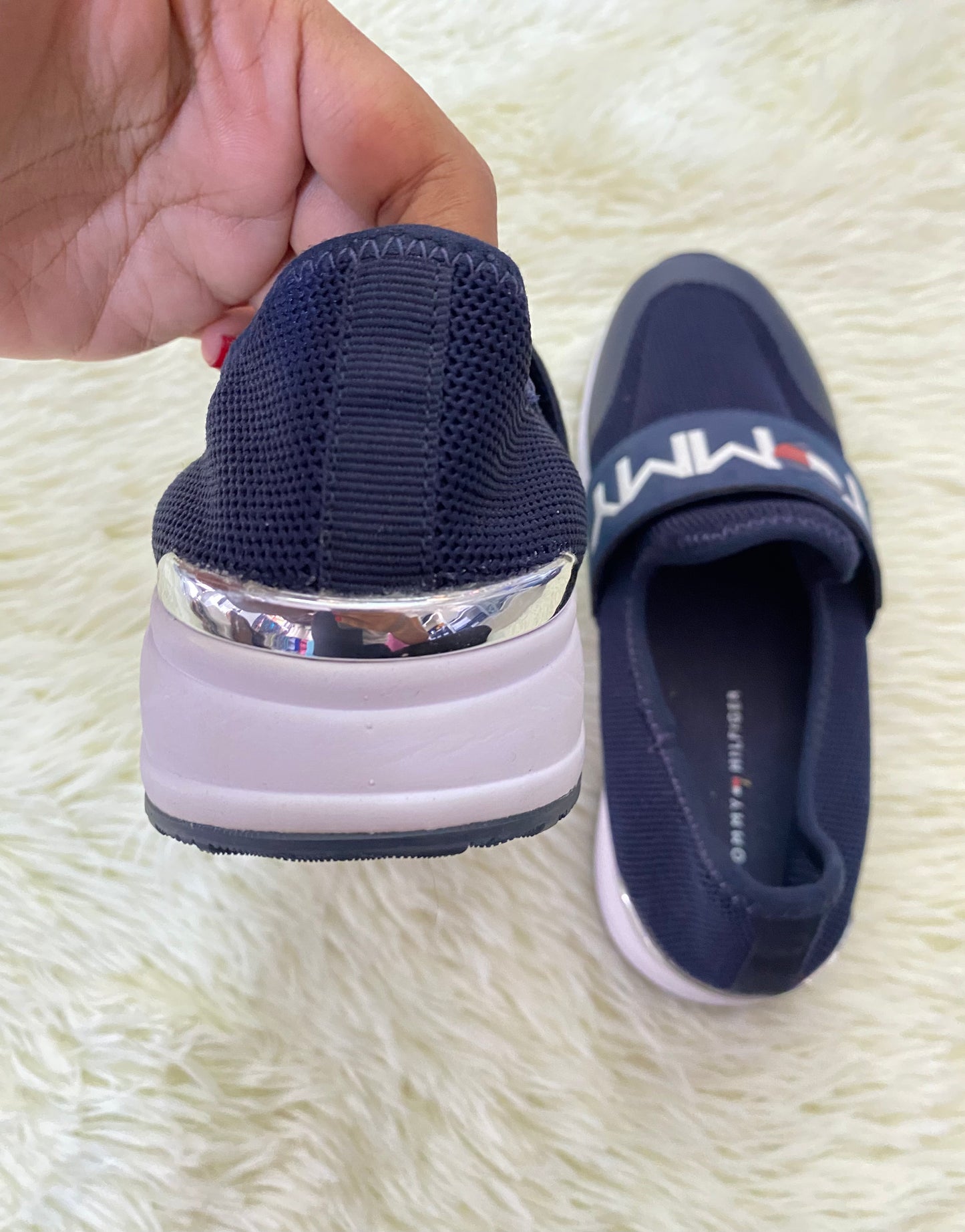 Tenis/ Alpargatas Tommy Hilfiger original, azul marino con letras         T❤️MMY en blanco.