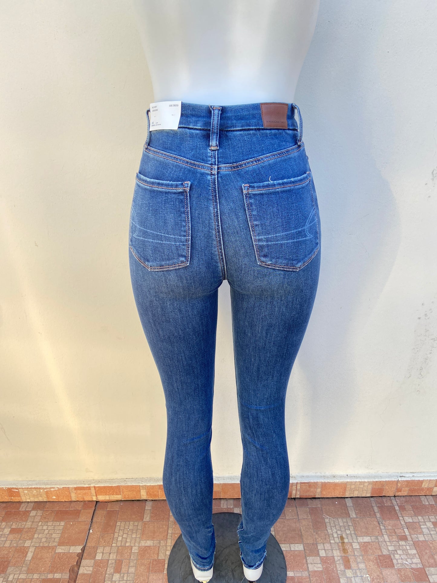 Pantalón Jean American Eagle original azul liso, A E BFF JEGGING, LUXE STRETCH.