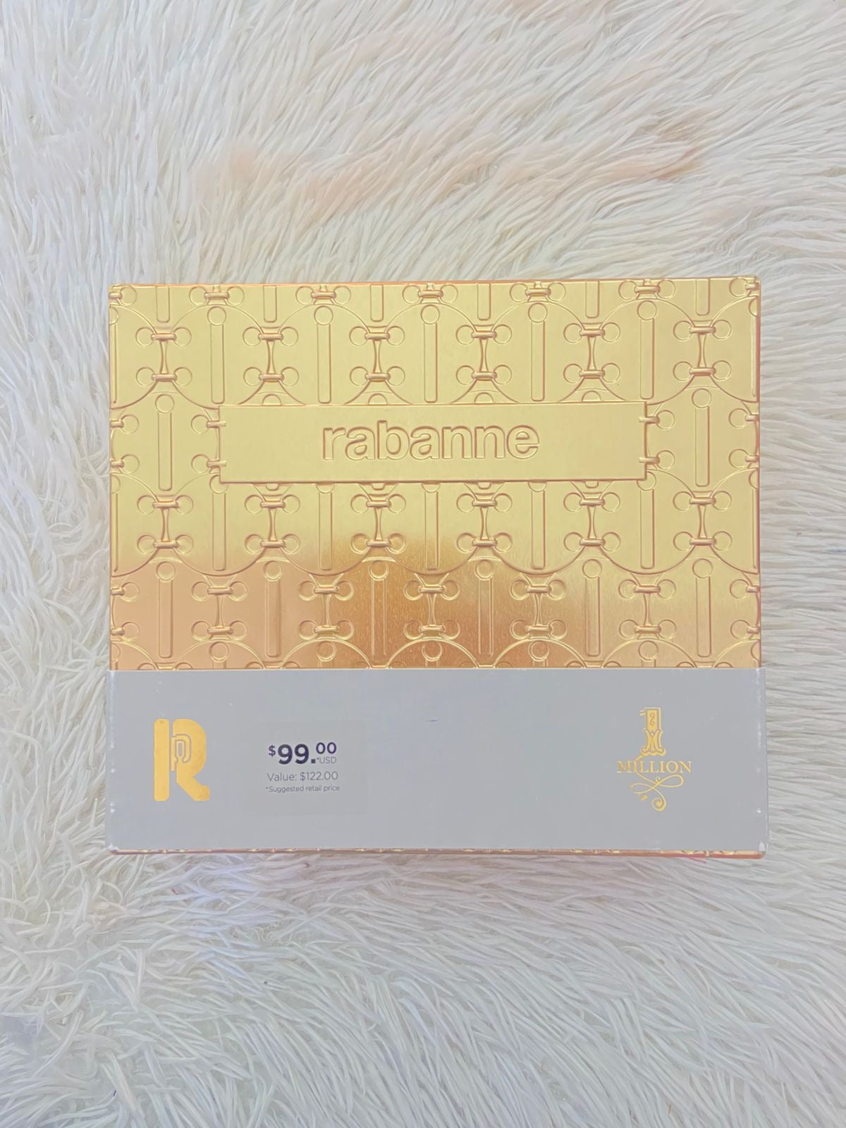 Set de dos 1 MILLION Paco Rabanne Original perfume y mini perfume en color dorado.