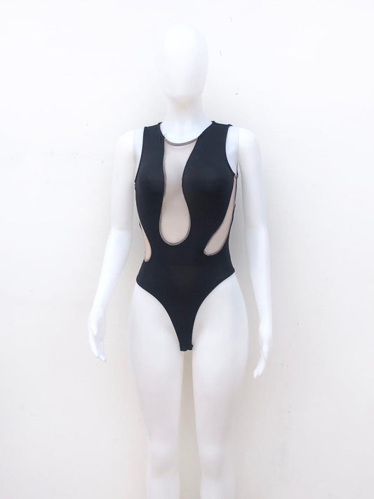 Body, negro con partes en color nude transparente.