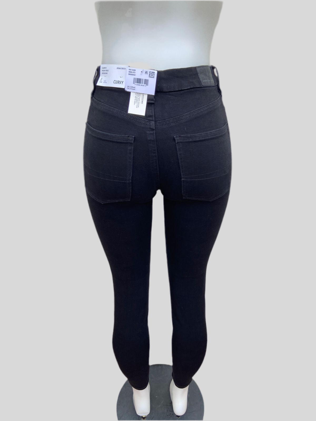 Pantalón jean AMERICAN EAGLE original, negro liso CURVY HIGH-RISE.