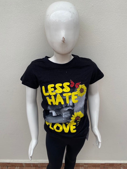 T-shirt/ blusón  Fashion Nova original negro con letras en amarillo LESS HATE MORE LOVE ( menos odio más amor) y girasoles.