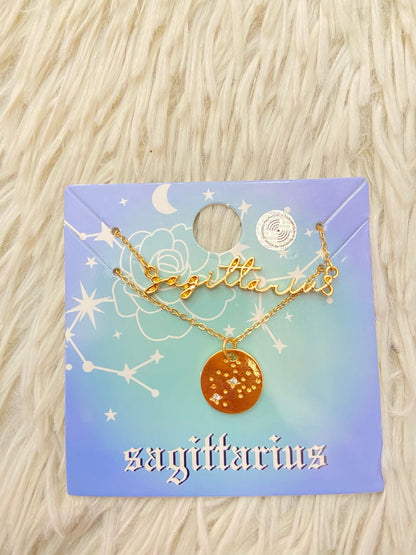 Cadena FOREVER 21 Original de dos piezas una con el nombre del signo SAGITARIO y otra con una medalla