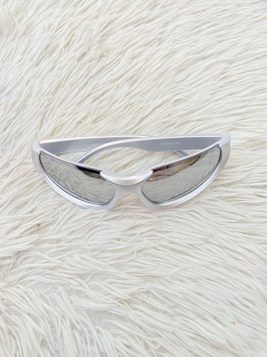 Lentes, gris con micas en color plateado/ Silver.