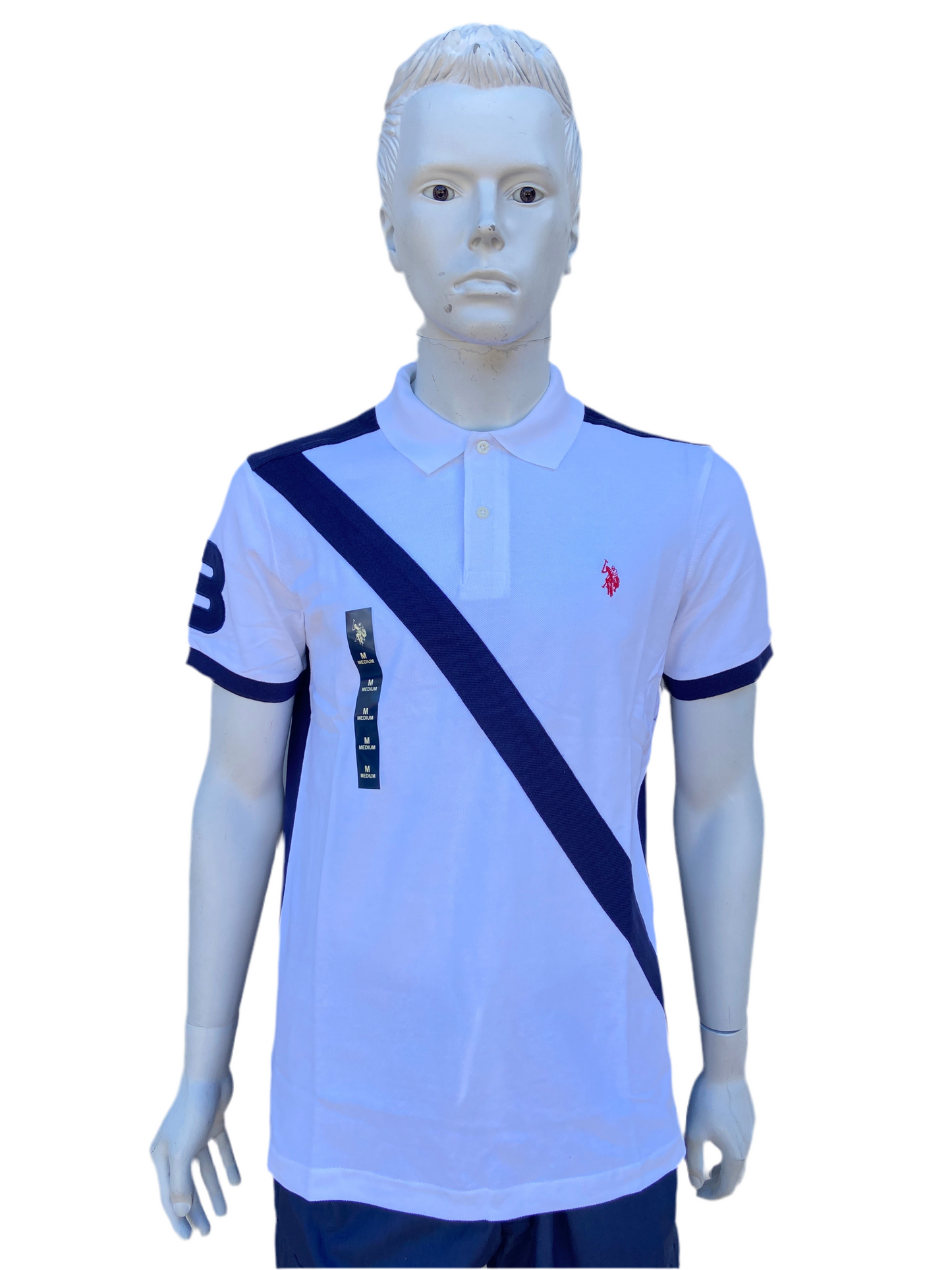 Polocher U.S Polo original blanco con línea azul marino y número 3 en una manga.