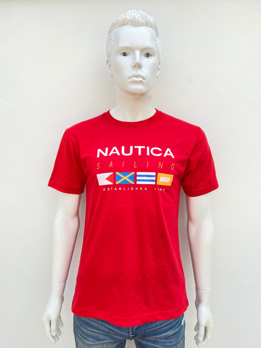 T-shirt NAUTICA original, rojo con letras de la marca en frente y varias banderas.