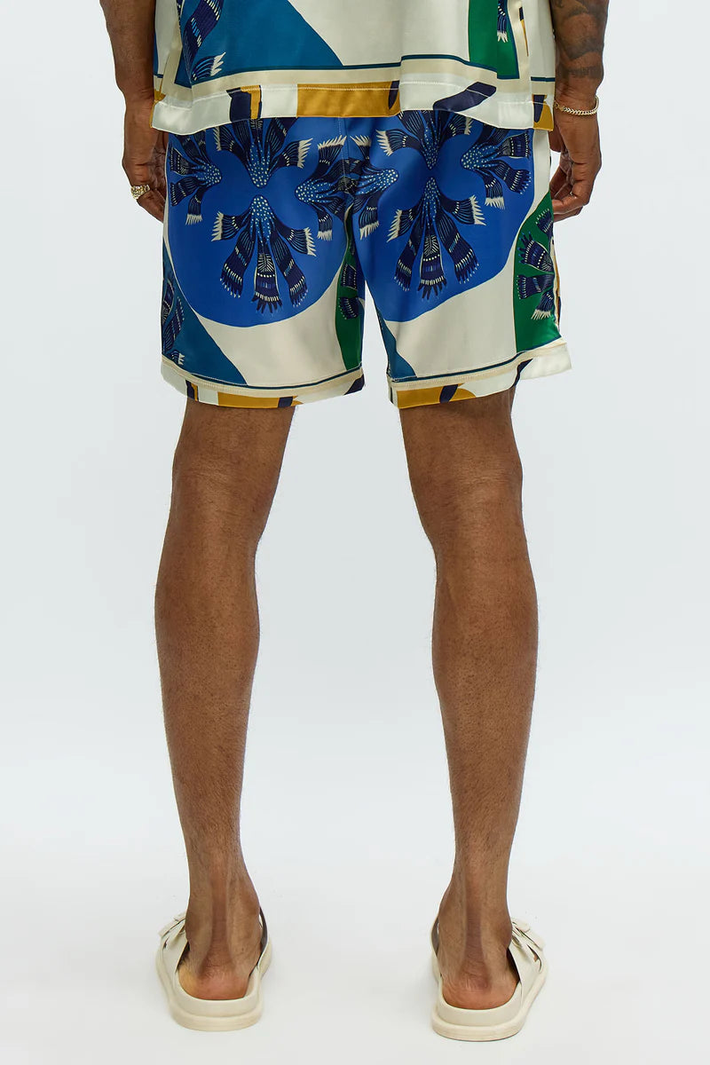Bermuda con bolsillos , diseño de plumas