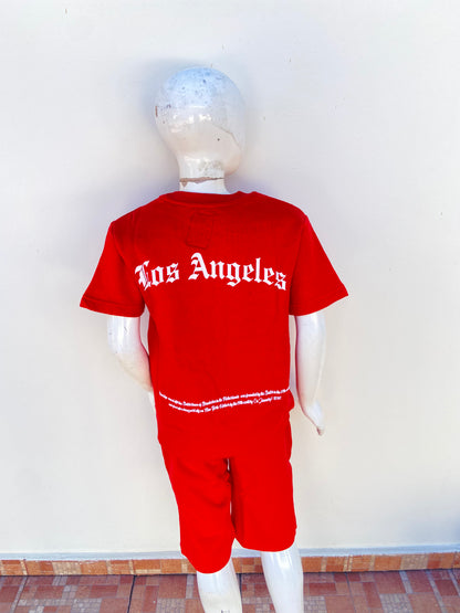 Conjunto BILLON DÓLAR original, rojo con letras LOS ÁNGELES en blanco.