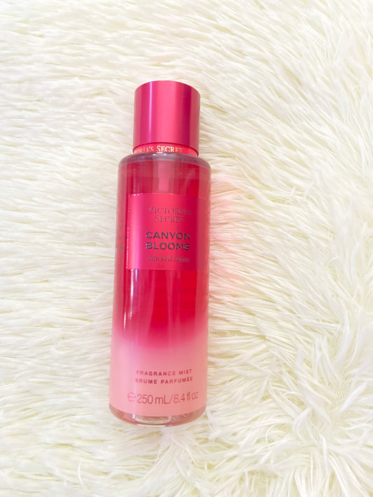 Colonia Victoria’s Secret original, roja CANYON  BLOOMS.