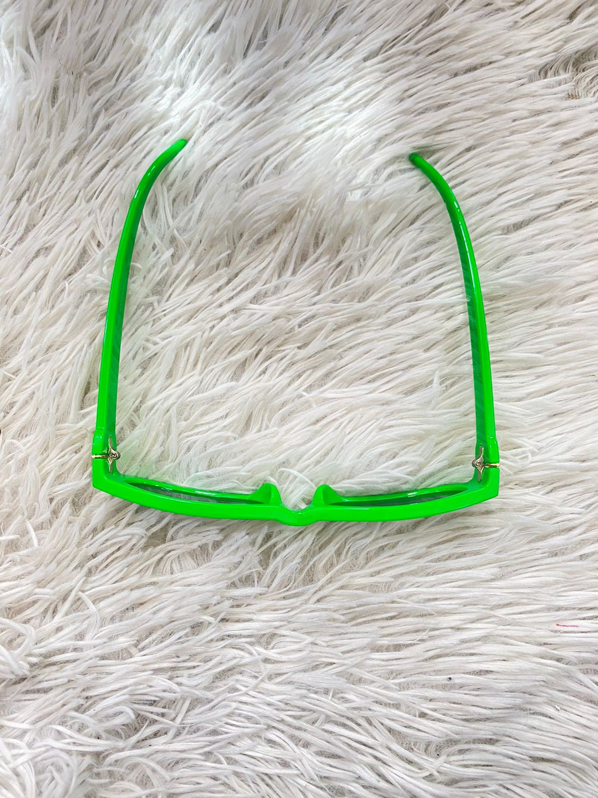 Lentes Fashion Nova original verde pequeños.