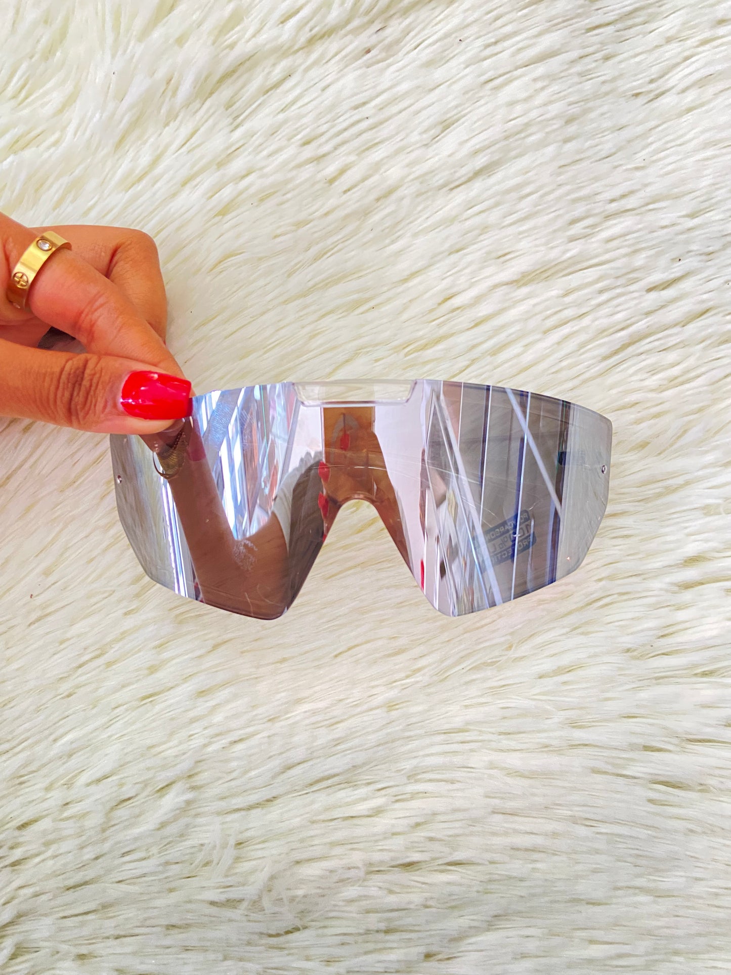 Lentes, plateados grandes con montura transparente, 100 % Polycarbonate y protección UV.
