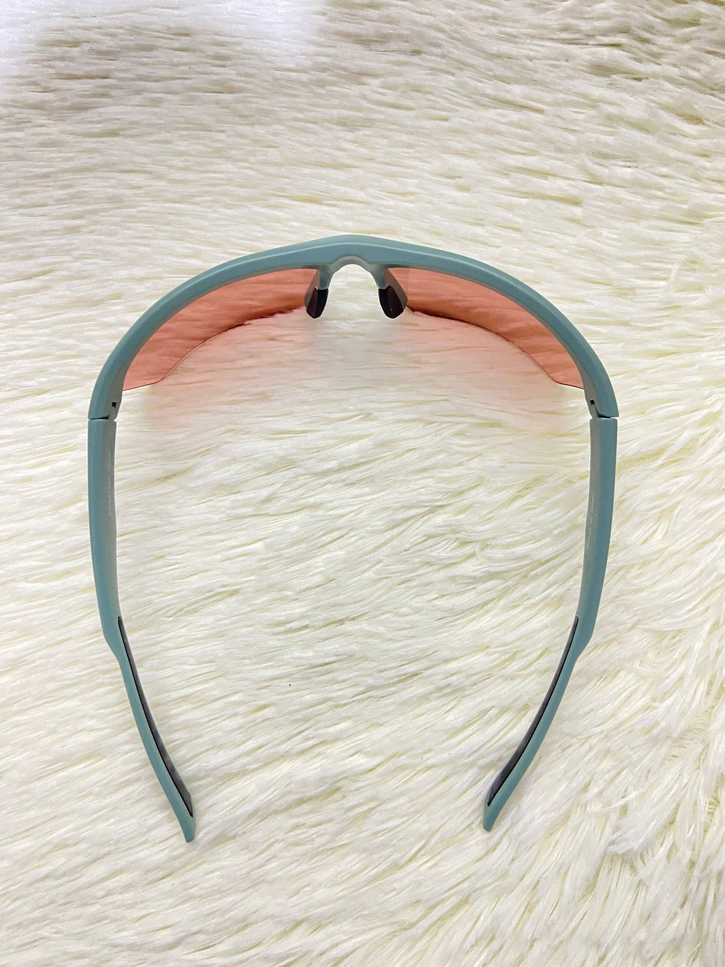 Lentes, verde sage con micas eñ color naranja transparente con protección UV  100%.