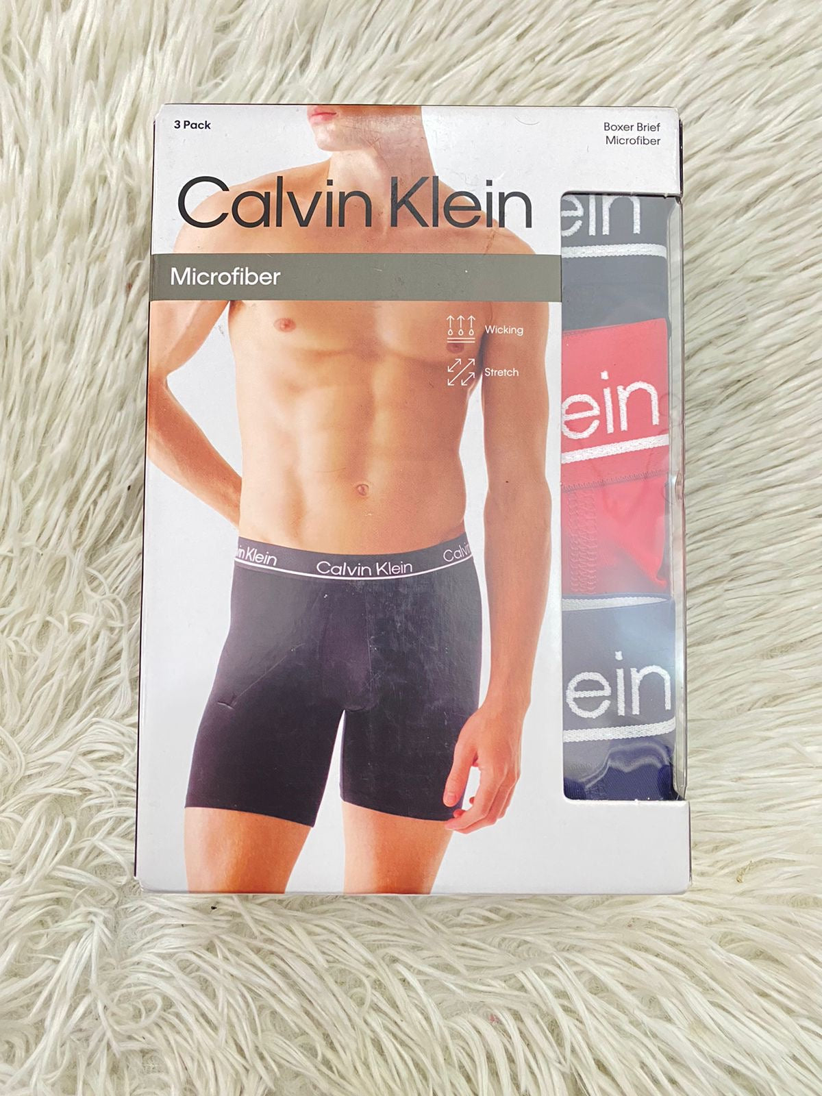 Set de tres boxer CALVIN KLEIN Original, color Rojo, gris y azul oscuro, MICROFIBER.