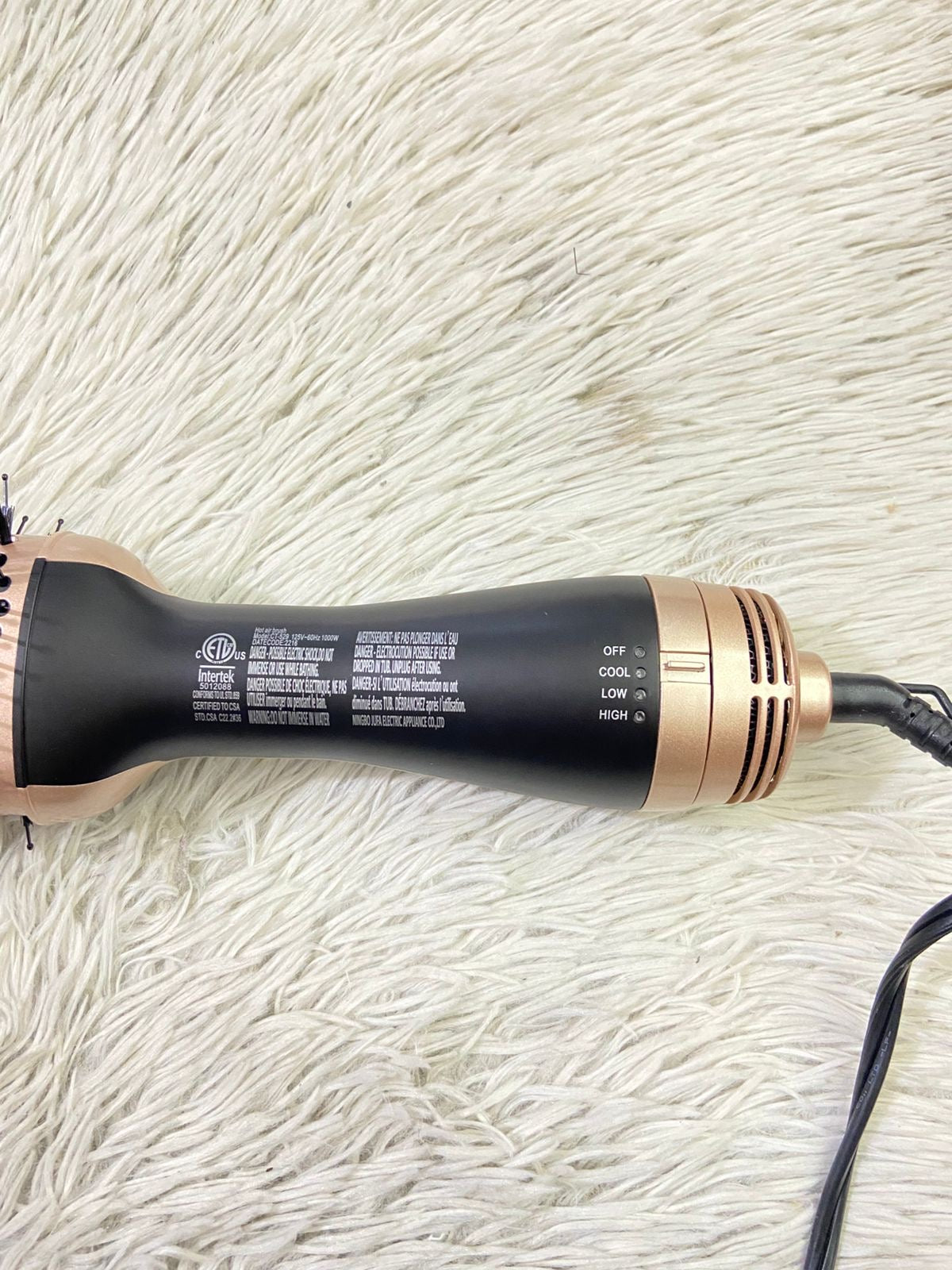 💨✨ Beautimeter original 4 en 1
Secador + Cepillo Voluminizador + Styler + Alisador
🔥 Tecnología Negative Ionic
🔘 Reduce frizz 🔘 Aporta brillo