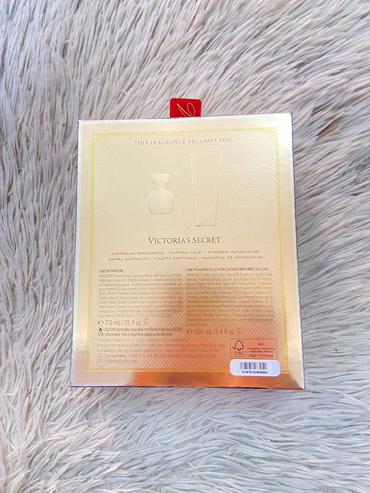 Set Victoria’s Secret Original, BARE crema y mini perfume.