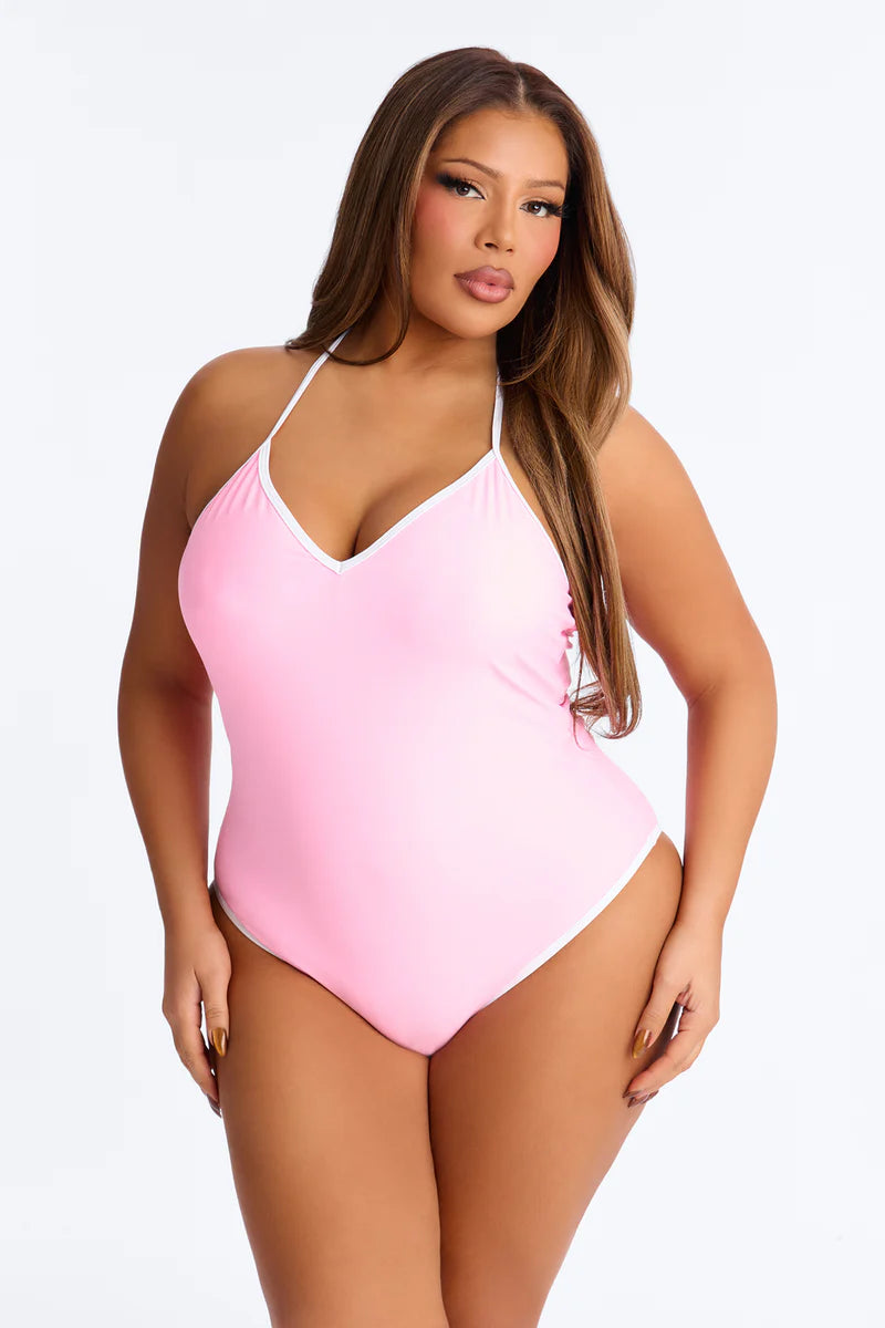 Biquini, rosado con bordes en color blanco y lazos ajustables, 1 pieza.